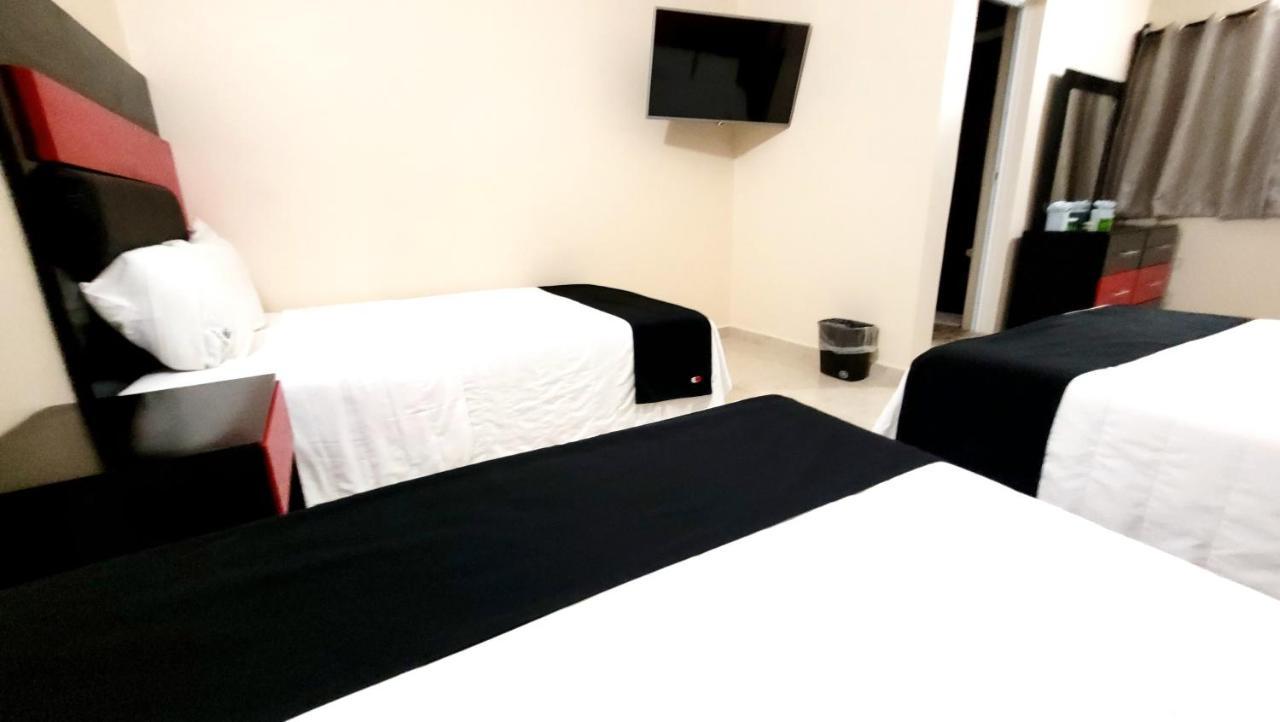Hotel Jardin 칸쿤 외부 사진